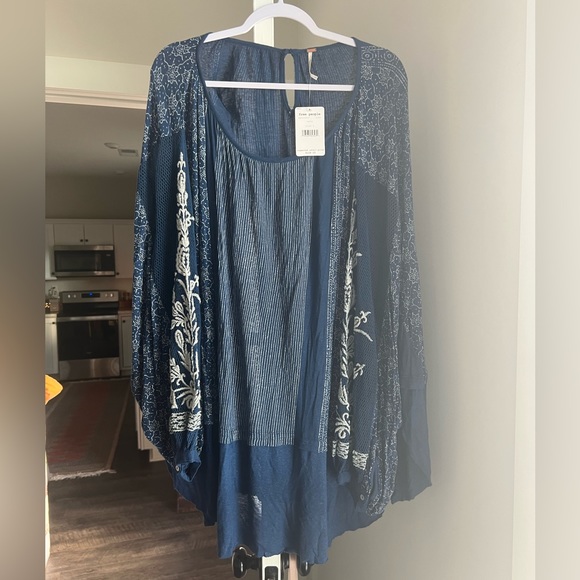 Free people top - Picture 2 of 7
